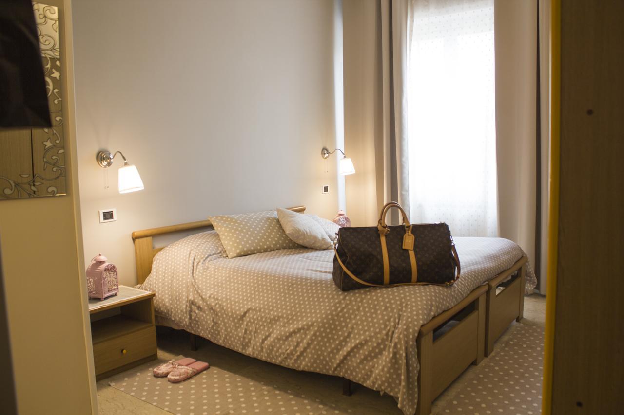 Hotel La Maison Delle Terme Тиволи Терме Екстериор снимка